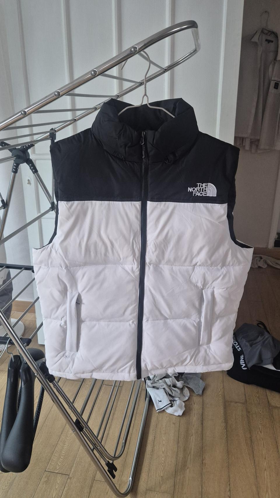 정품)노스페이스 눕시 패딩조끼