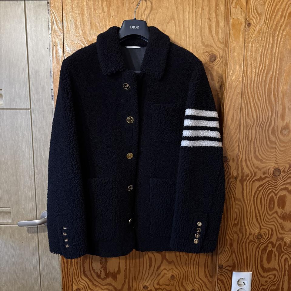 톰브라운 다이드 리버서블 시어링 무스탕 자켓 