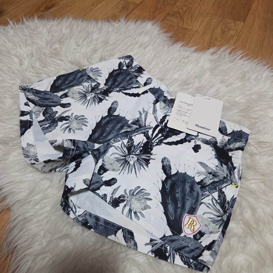 LUSSELUNO러셀루노여성반바지0사이즈새상품입니다