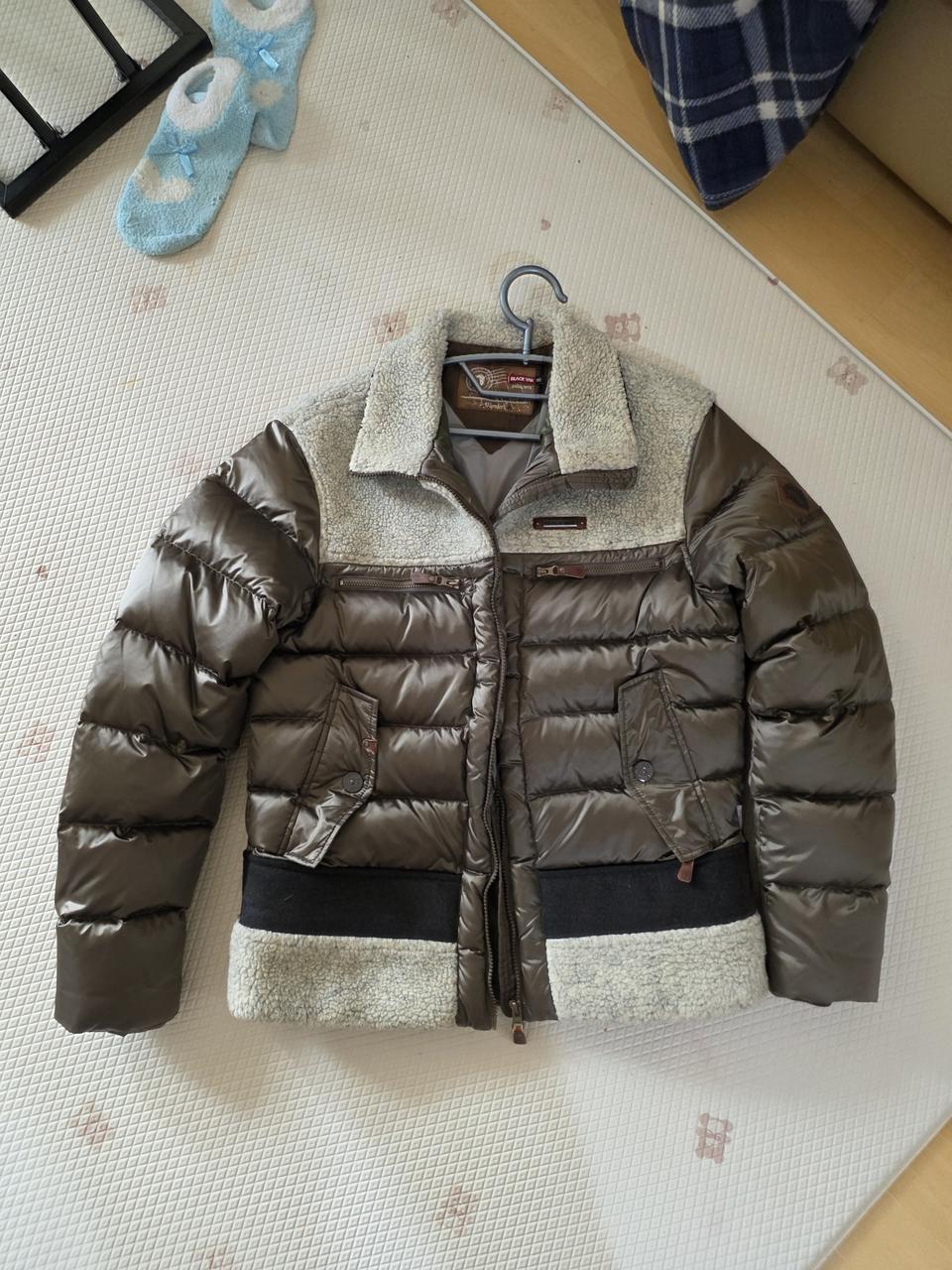 블랙야크 패딩100