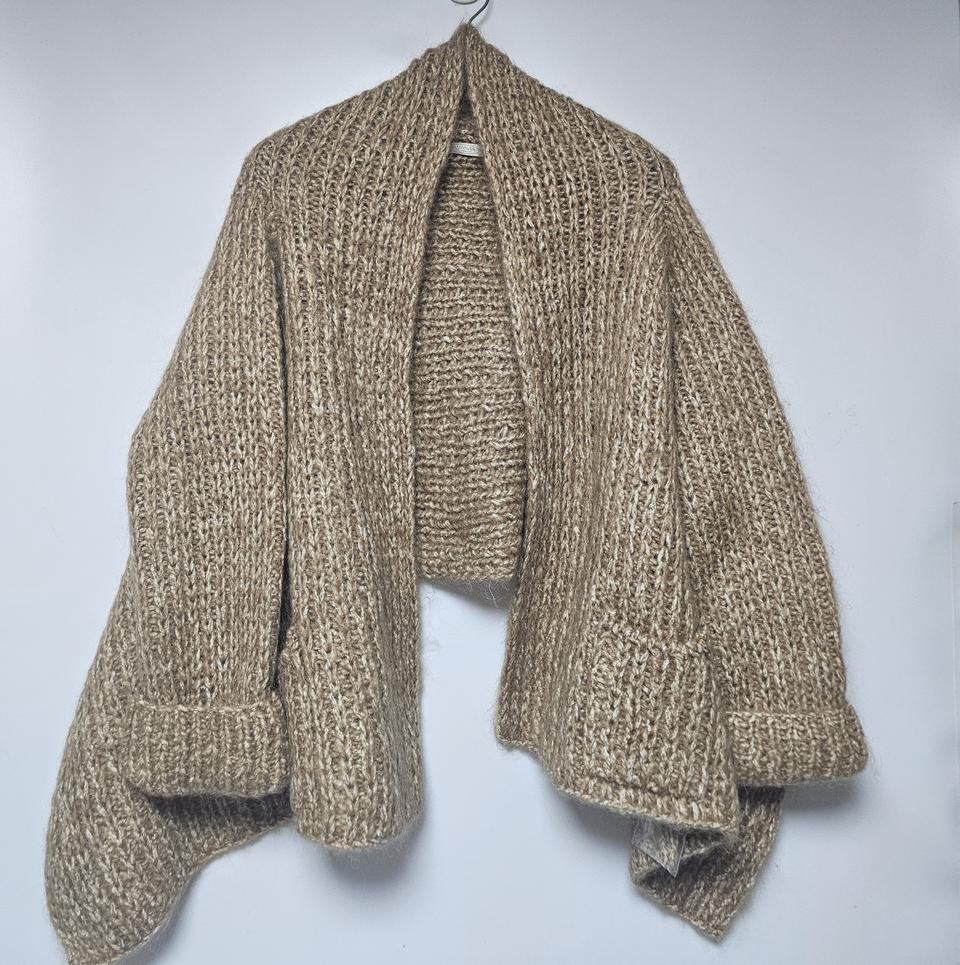 미사용 YOUJIYOUNG 니트 가디건