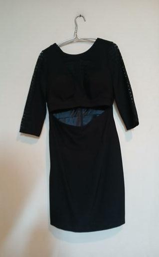 나롱쥐 원피스 컷아웃 크롭 홀복 섹시 드레스 하객룩 클럽 파티룩 데이트룩