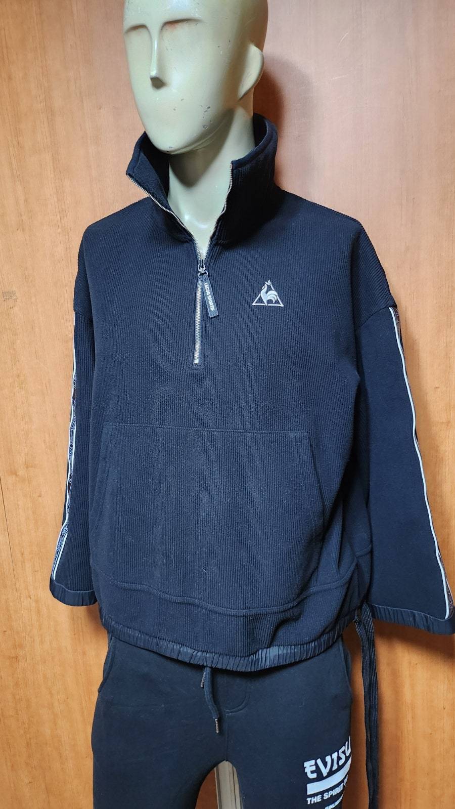 LECOQSPORTIF로꼬끄골덴기모박시스타일하프티여성90S 입니다