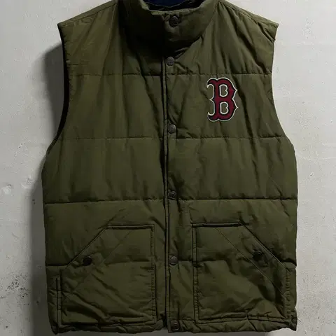 100 MLB 패딩조끼 정품