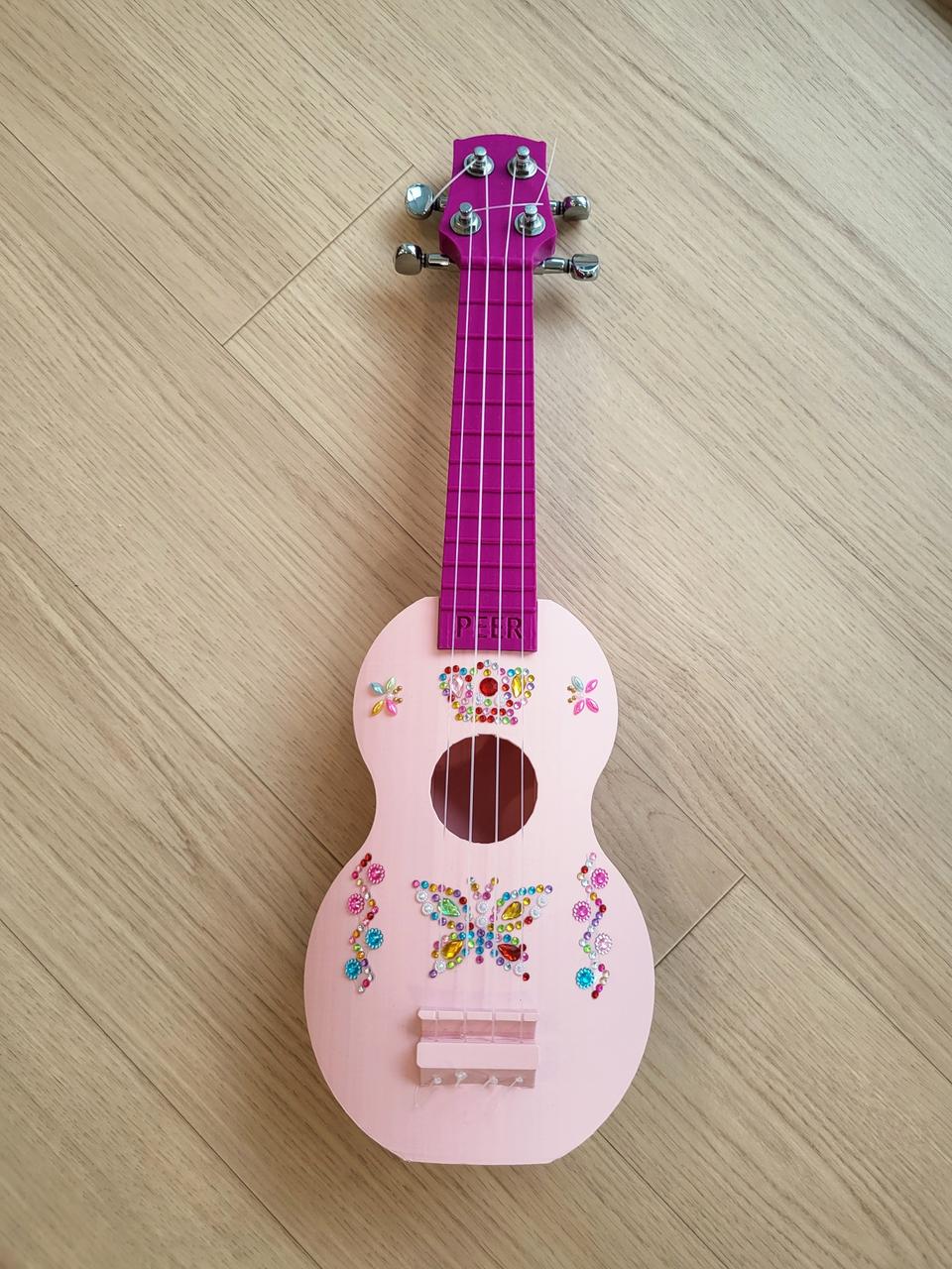 유아용 우쿨렐레 (인테리어 소품)