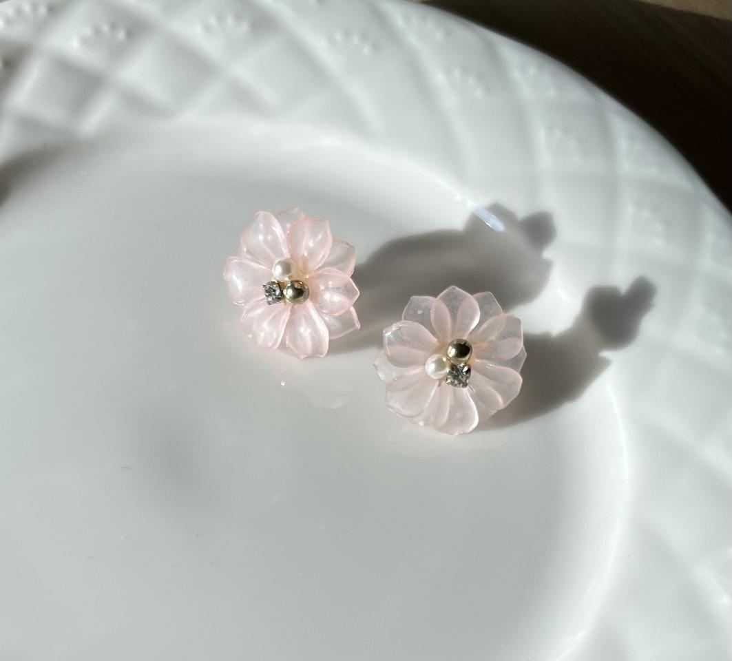 (새상품) 일본 연핑크플라워 귀걸이