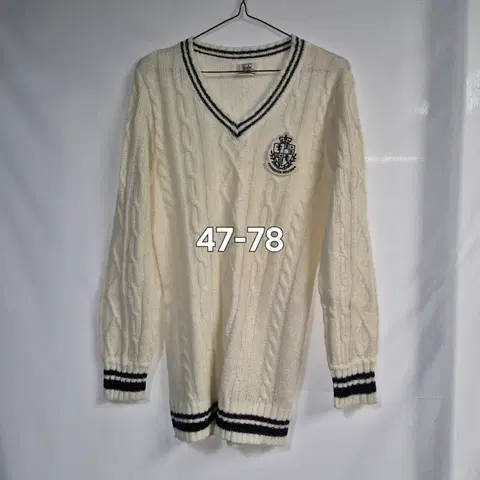 브이넥 꽈베기 니트 47-78