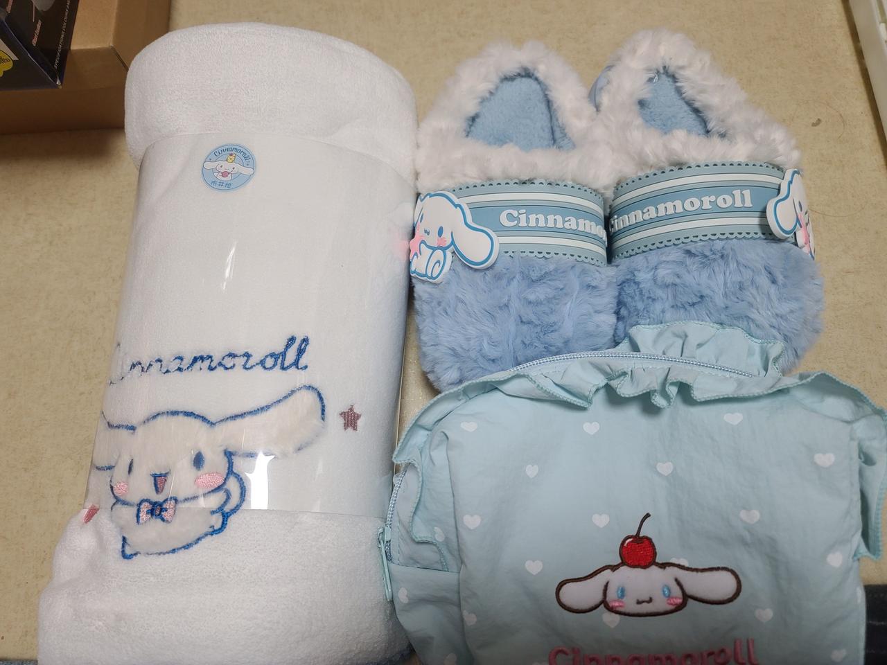 시나모롤 담요/슬리퍼/파우치세트