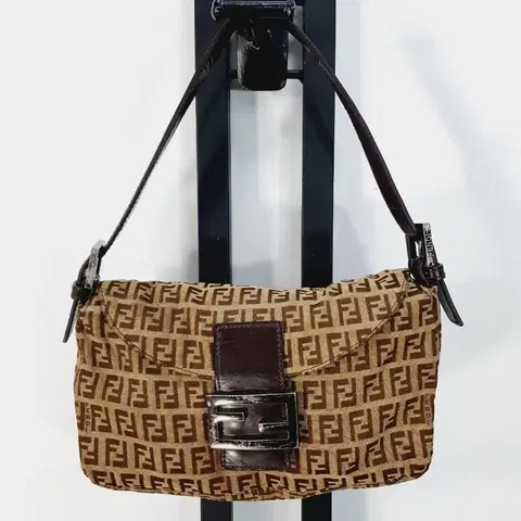 펜디 주카 바게트백 맘마백 미니백 가방