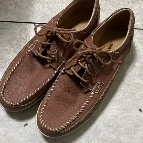 에스콰이아 브라운 남성 보트화슈즈 275