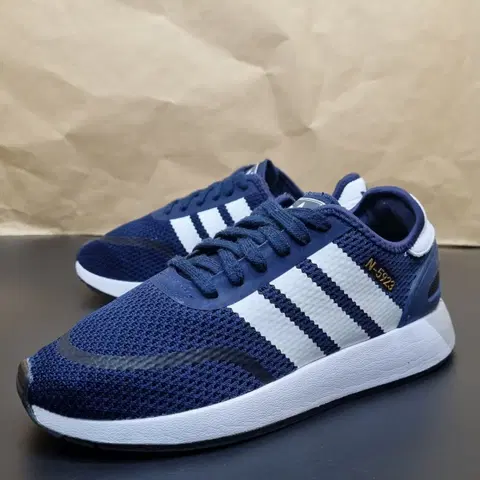 아디다스 이니키 러너 운동화 230