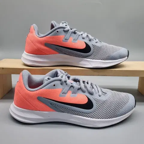 나이키 다운쉬프터9 여성운동화235