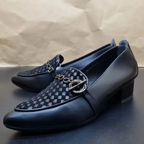 가이거 슈테탄 소가죽 펌프스240 굽4