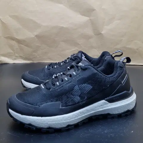 네파 스피릿 고어텍스 등산화 트레킹화235