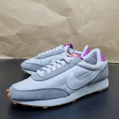 나이키 데이브레이크 운동화 225