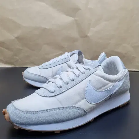 나이키 데이브레이크 여성운동화230