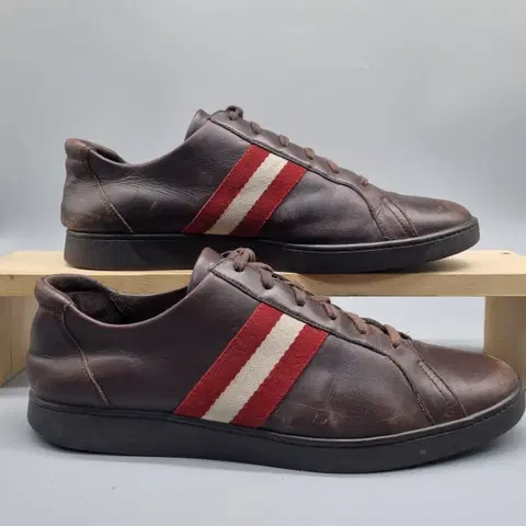 발리 소가죽 남성스니커즈270