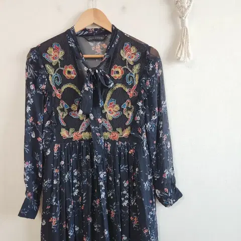 자라 에스닉 페이즐리 패턴 쉬폰 원피스 S (55-66)