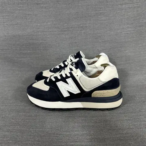 뉴발란스 574 레거시 운동화/남성(250mm)/s1244/상태최상