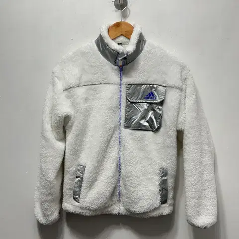 아디다스 화이트 뽀글이 플리스 자켓 키즈 160사이즈