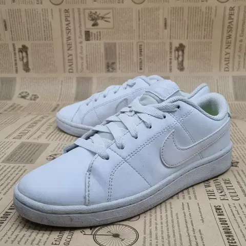 나이키 코트로얄2 여성운동화235