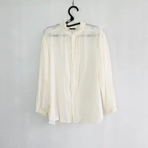 0528 believe 아이보리 넥 프릴 블라우스 프리사이즈