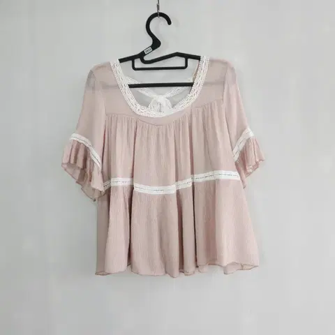 0523 레이스 연핑크 블라우스 반팔 프리사이즈