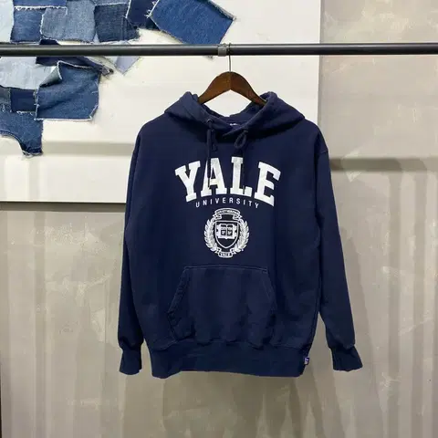 (90) 예일 캐주얼 네이비 빅프린팅 기모 후드티