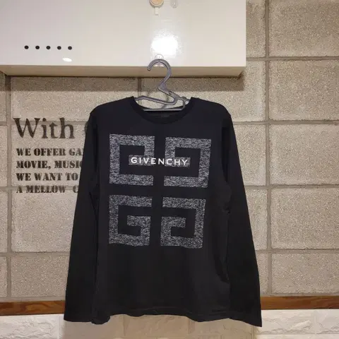 지방시 키즈 4G 프린팅 긴팔 12Y