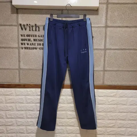 아이앱 스튜디오 트랙팬츠 L