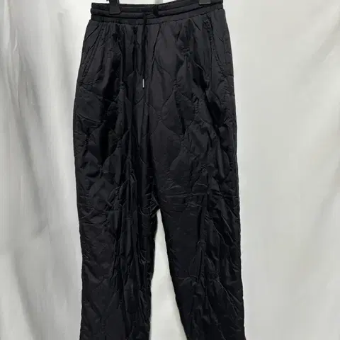 커스텀어클락(Costume O\'Clock)COCL 블랙 퀼팅 패딩 바지