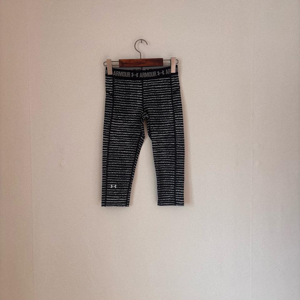 언더아머 정품 여성 S  트레이닝 요가 레깅스 운동복