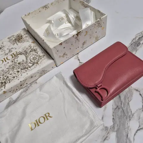 (정품) 디올 새들 플랩 아코디언 카드지갑