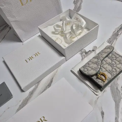 (정품) 디올 오블리크 새들 카드지갑