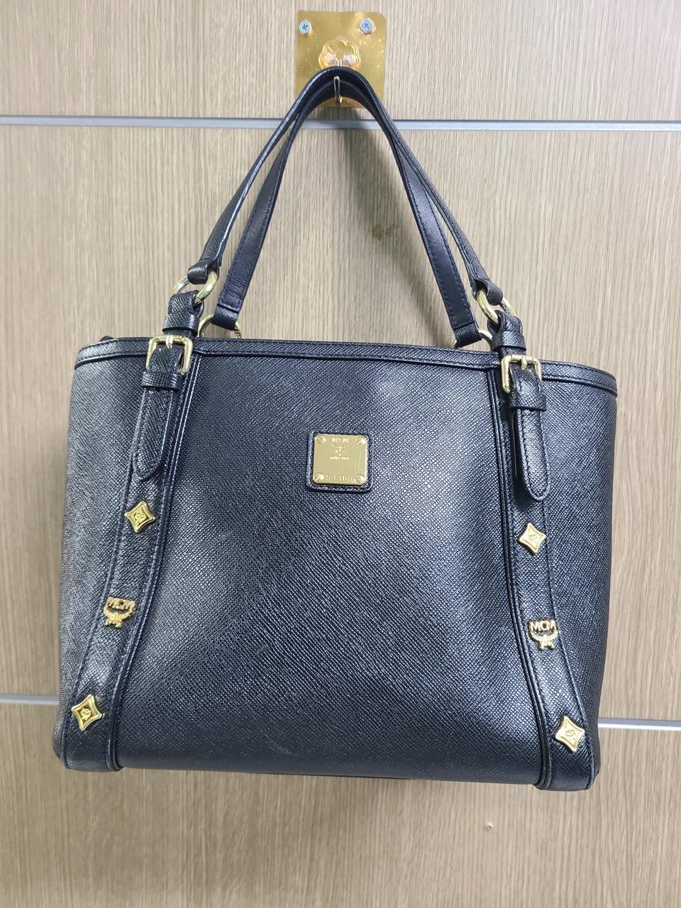 MCM 블랙 레더 토트백