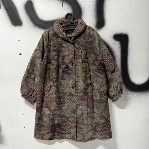 VTG 빈티지 대장급 돈피 피그 스킨 에스닉 풀 가죽 롱 코트