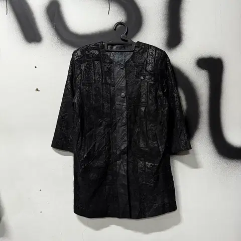 VTG 빈티지 100% 쉽스킨 오픈 카라 에스닉 패턴 양가죽 코트