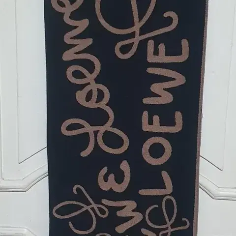 LOEWE 로에베 양면 남녀공용 목도리 브라운/블랙 상태최상 구제