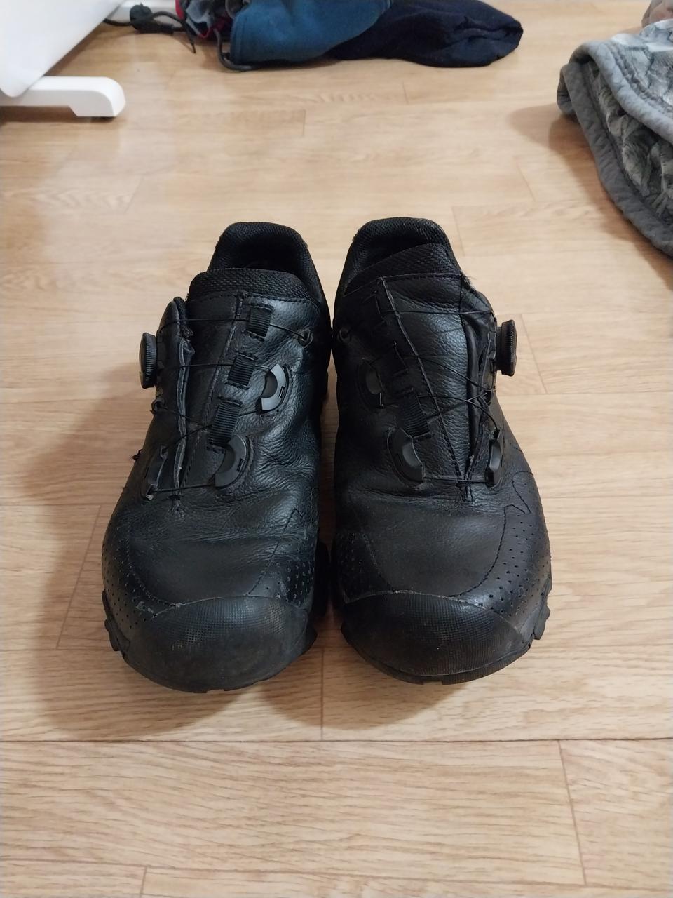 트렉스타 고어텍스 등산화 275사이즈