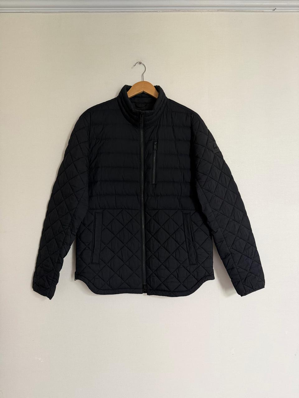 무스너클 경량패딩