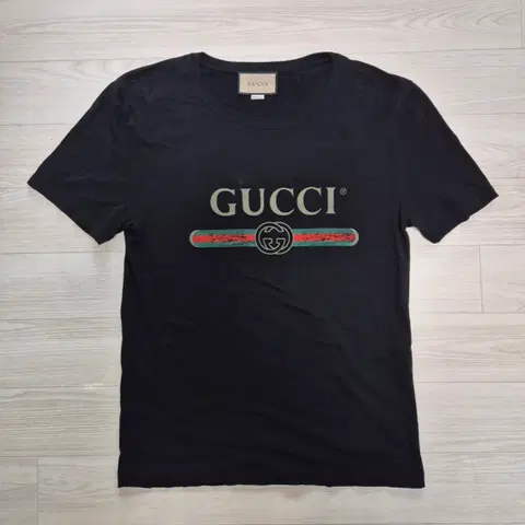 (정품) 구찌 오버사이즈 워시드 반팔 티셔츠 M