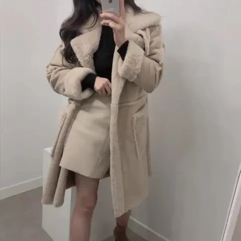 무스탕 롱 코트