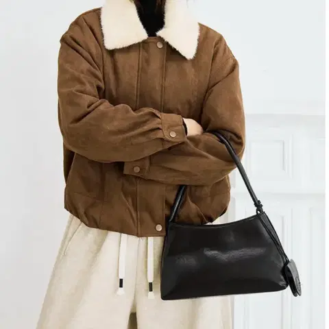 트라이 키링 레더 숄더백