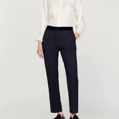 SANDRO 산드로 벨벳 클래식 팬츠 25