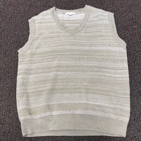 KIIMUIR 키뮤어 니트 조끼 베스트