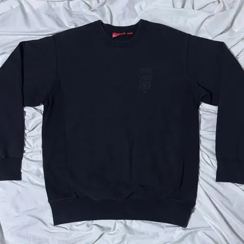 00s 슈프림 스컬 로고 리버스위브 스웨트셔츠