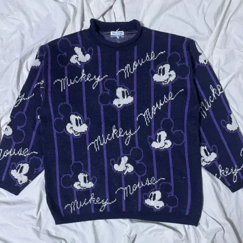 디즈니 미키마우스 니트