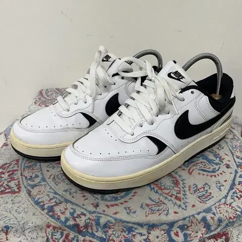 나이키 감마포스 스니커즈 신발 운동화 265 E01540