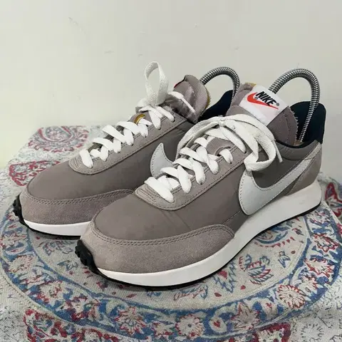 나이키 에어 테일윈드 79 스니커즈 운동화 240 E01543