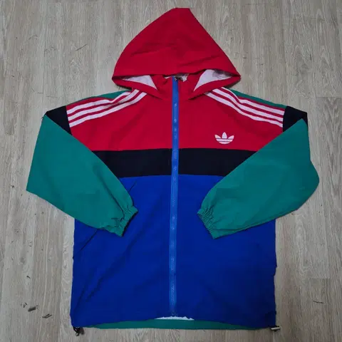 아디다스 올드스쿨 유로파 파이어버드 바람막이 자켓
